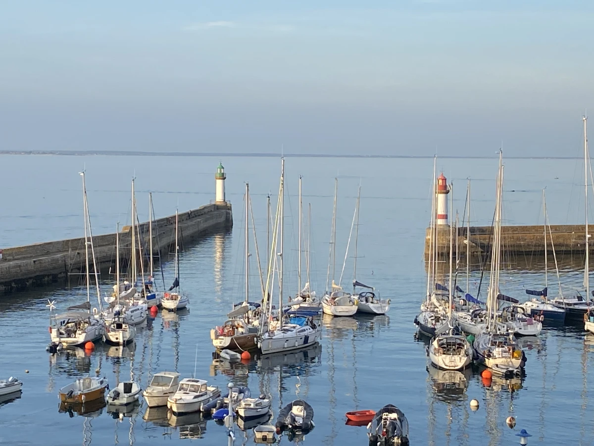 2 jeux LILO TANGO, 2 dédicaces, 2 invitations à la soirée de lancement