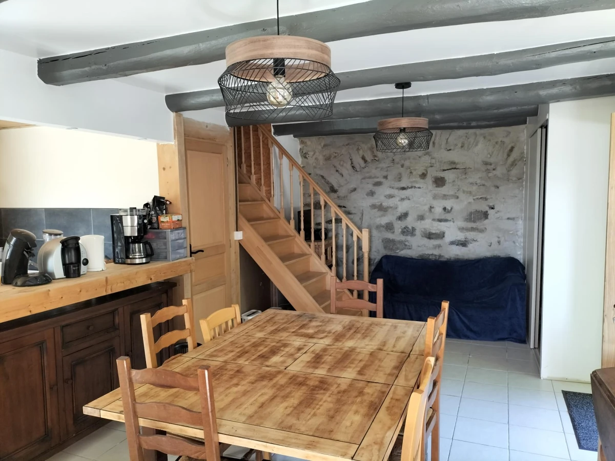 Mid week-end (4 jours - 3 nuits) pour 8 personnes)