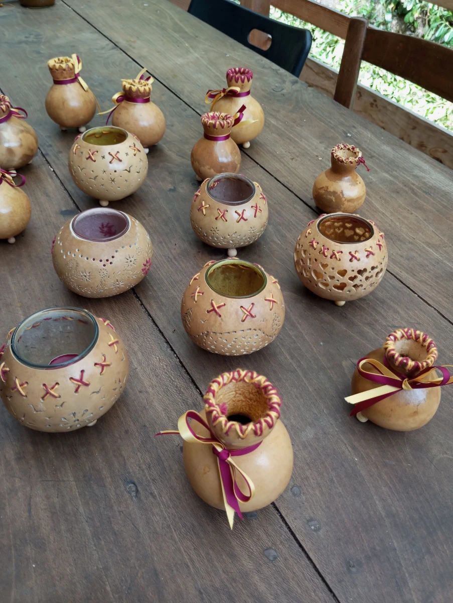 Photophore calebasse ou vase avec décoration