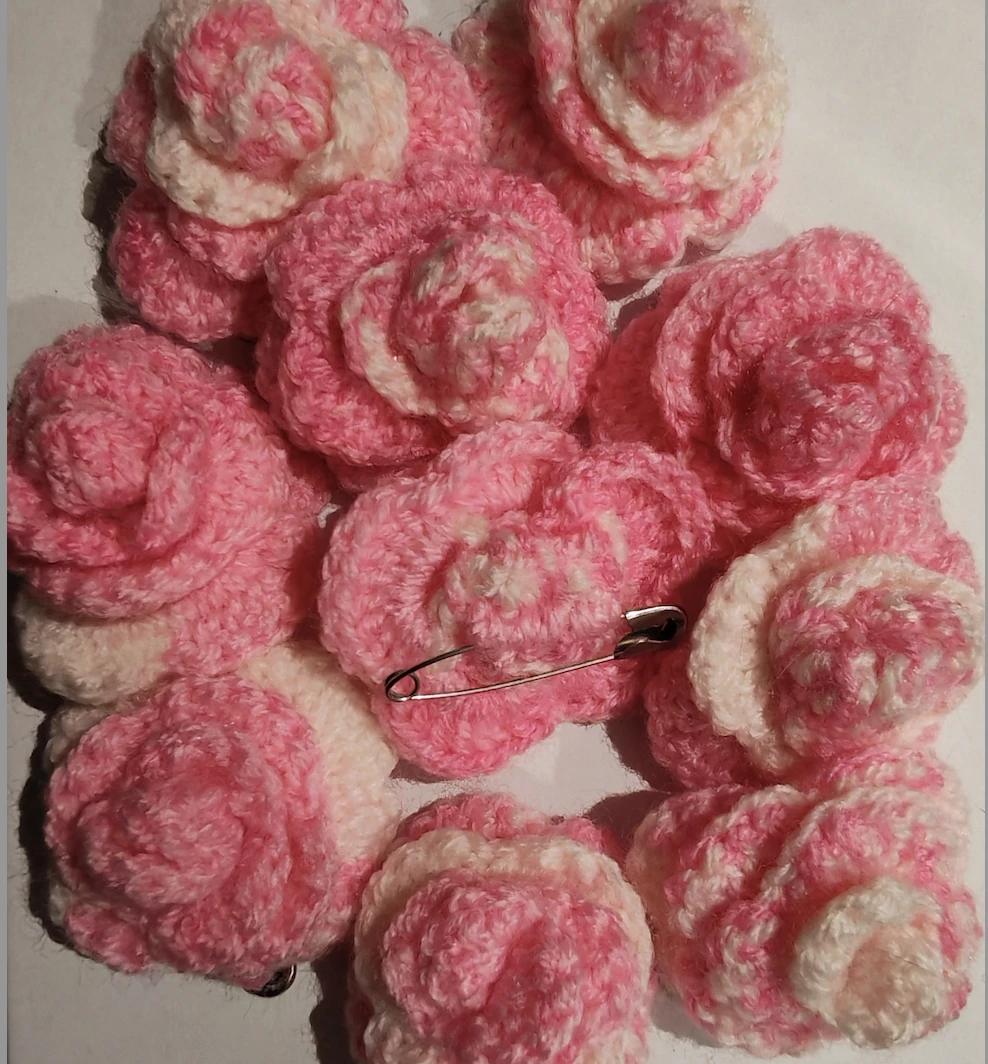 Rose-broche